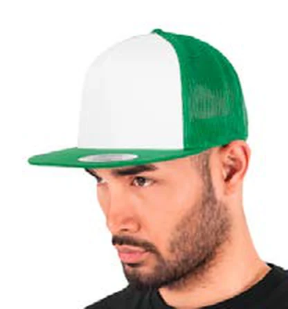 Gorra trucker con rejilla Flexfit Classic Trucker Cap personalizada con logo