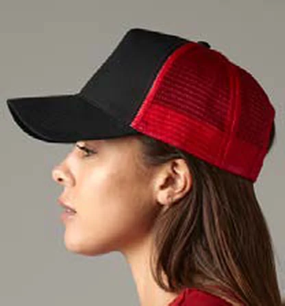 Gorra de poliéster de 6 paneles Beechfield Snapback Trucker personalizada con logo
