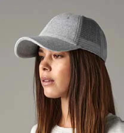 Gorra trucker con rejilla Beechfield Jersey Athleisure Trucker personalizada con logo